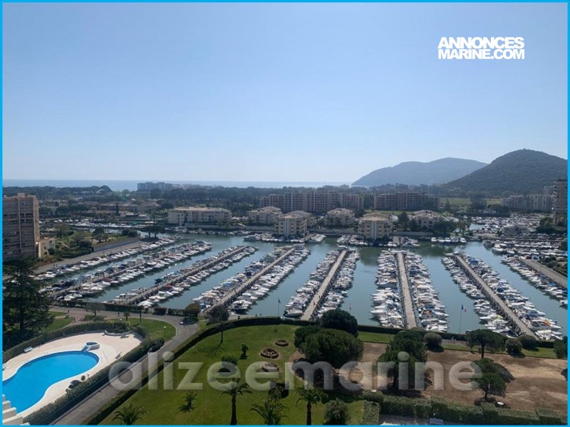 Ponton fixe d'amarrage Place de port 8m x 3m - Location annuelle, Mandelieu (Cannes Marina) � vendre - Photo 1