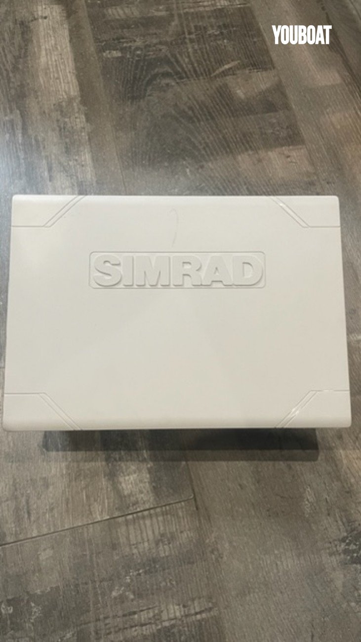 SIMRAD G09XSE -  - 990,00 €