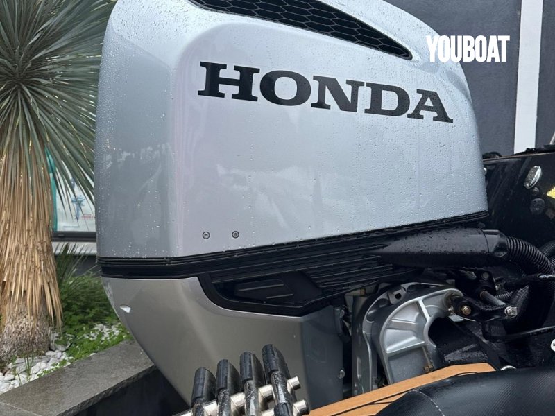 Honda BF200XDU - 200ch Honda (Ess.) - 200ch - 2023 - 38.900 €