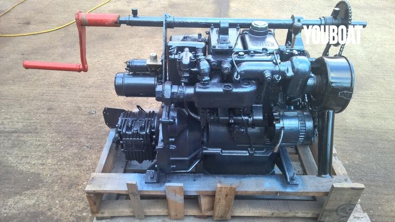 Lister STW2 28hp Keel Cooled Marine Diesel Engine Package