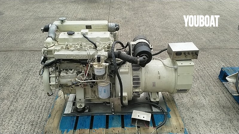Mitsubishi Kilo-Pak 20KW Single Phase Marine Generator Set (PAIR AVAILABLE) - 95hp Mitsubishi (Die.) - 95ch - 1998 - 2.995 £