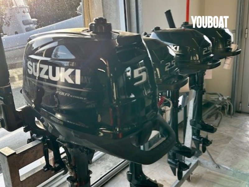 Suzuki DF5A S - 5hp Suzuki (Gas.) - 5ch - 2021 - 1.019 £