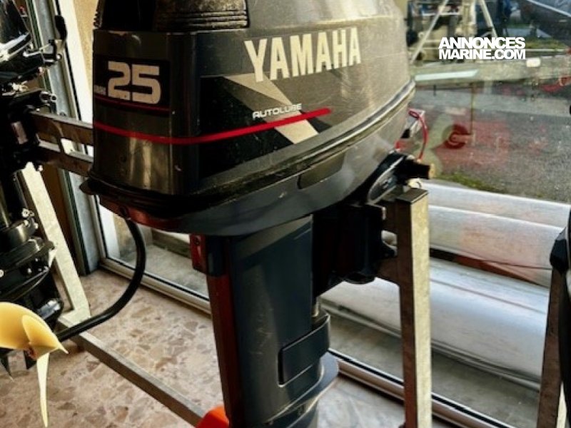 Yamaha 25 NMHOS  vendre - Photo 1