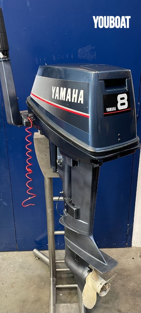 Yamaha 8GM - 8ch Yamaha (Ess.) - 8ch - 800 €