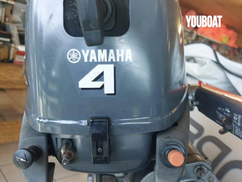 Yamaha bf 4 - 4ch Yamaha (Ess.) - 4ch - 500 €
