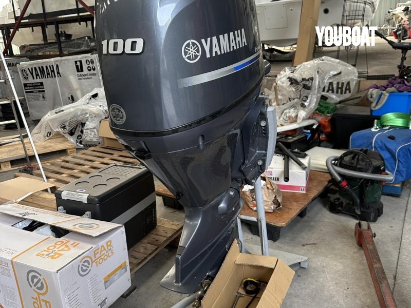 Yamaha F100 LB - 100ch Yamaha (Ess.) - 100ch - 2023 - 12.000 €