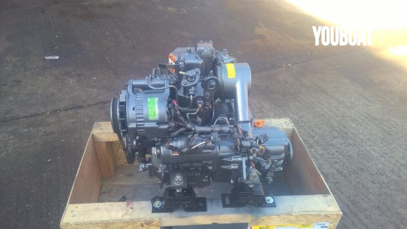 Yanmar 1GM10 9hp Marine Diesel Engine Package - Low Hours Late Model - 9hp Yanmar (Die.) - 9ch - 2006 - 2.395 £