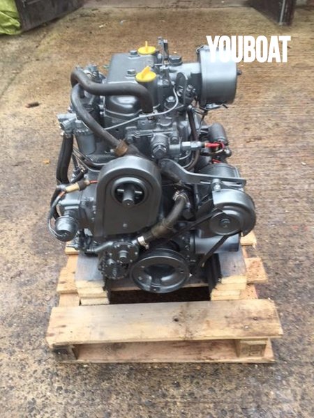 Yanmar 2QM20 20hp Marine Diesel Engine Package - 20hp Yanmar (Die.) - 20ch - 1980 - 1.795 £