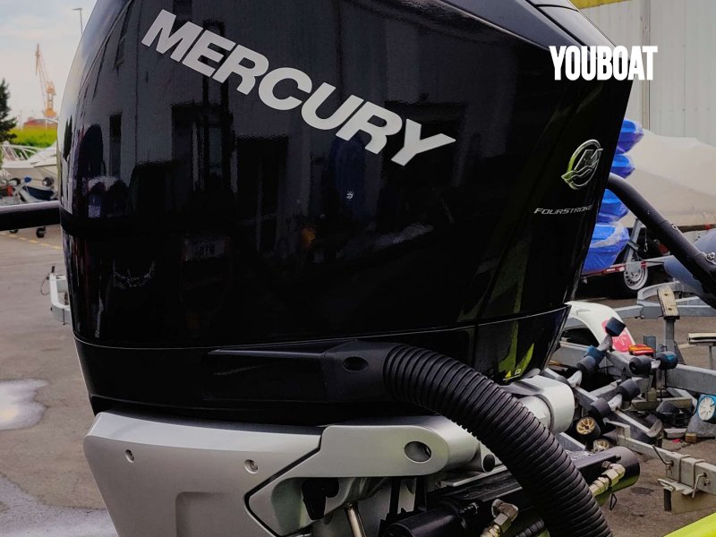 Mercury Verado V8 300 - 300ch Mercury (Ess.) - 300ch - 2019 - 19.900 €