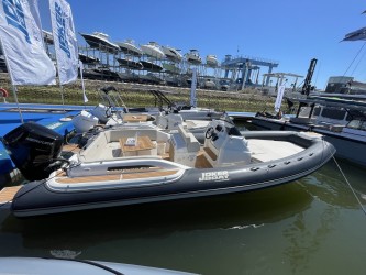 bateau Modèle Expo Joker Boat Clubman 28 SENSEY NAUTIC