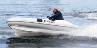 bateau neuf Pirelli J29 OMV