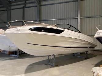 achat bateau Bayliner VR6 Cuddy