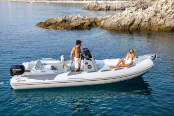 achat bateau Ranieri Cayman 21 Sport