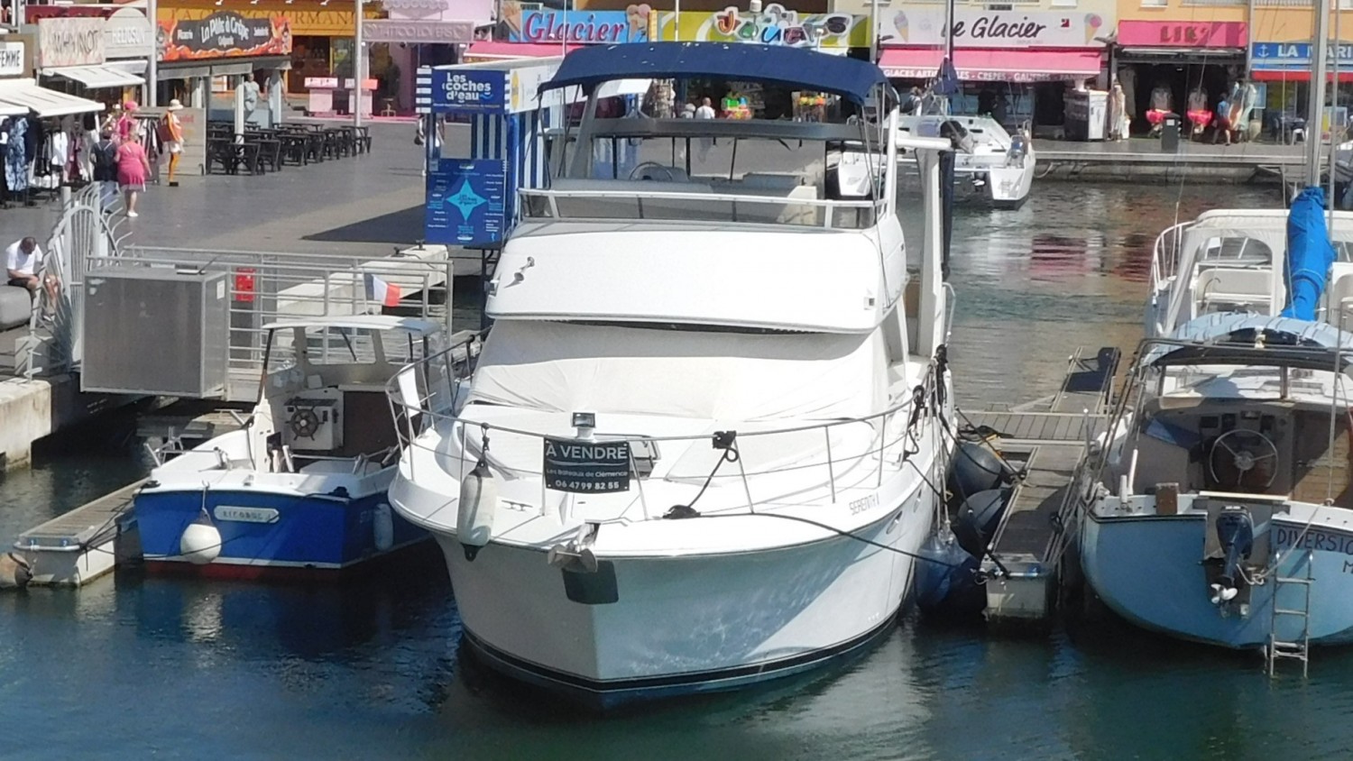 photo Carver 406 Motor Yacht