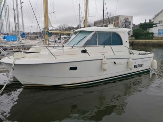 bateau occasion Beneteau Antares 760 ATLANTIQUE YACHT BROKER