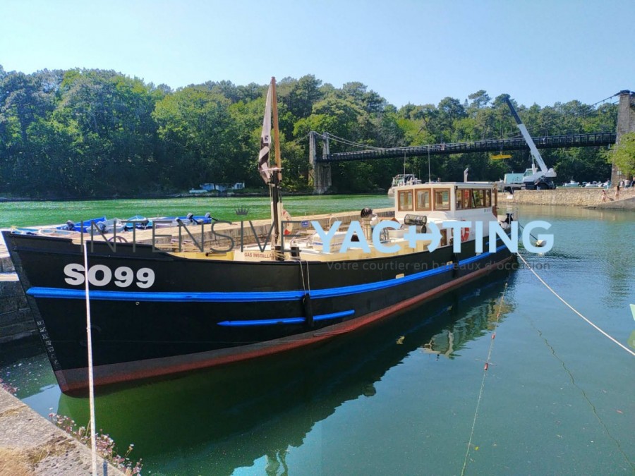 Luxe Motor Dutch Barge à vendre par 