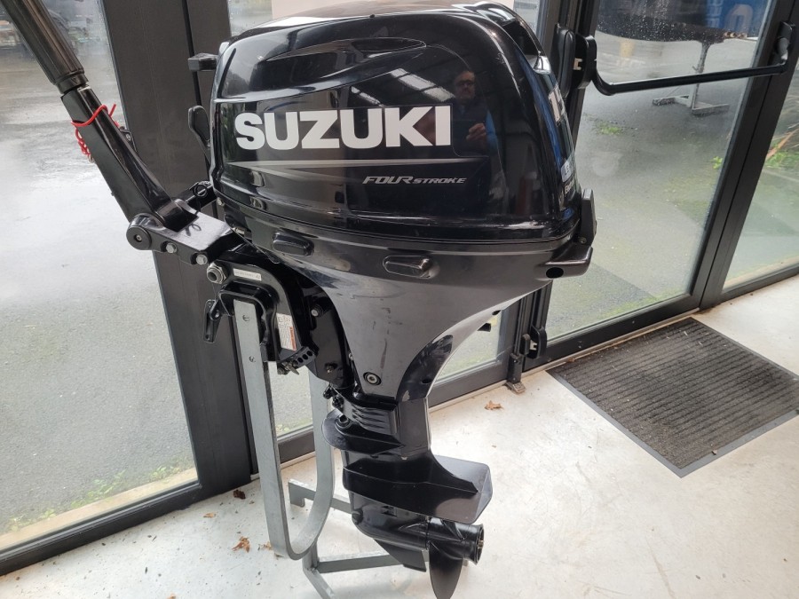 Suzuki DF15AS à vendre par 