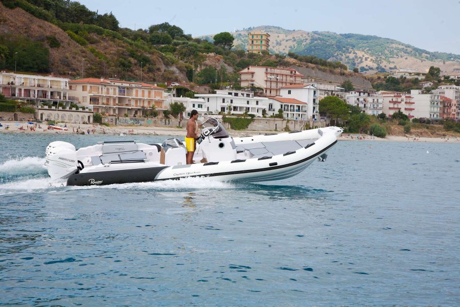 annonce bateau Ranieri Cayman 31 Sport Touring