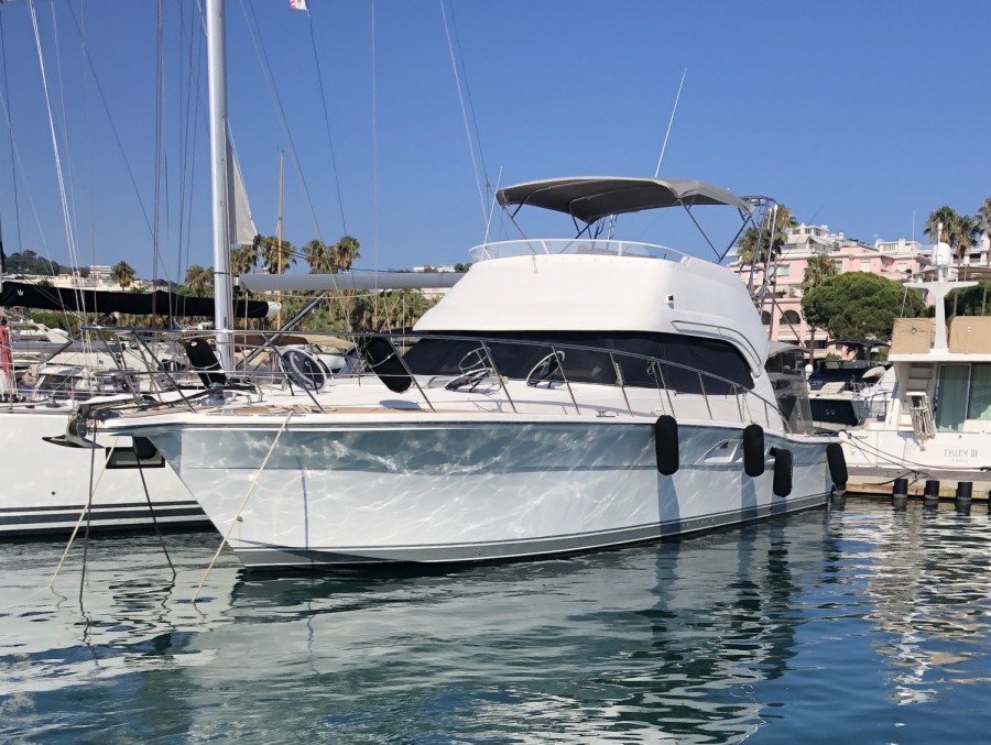 annonce bateau Riviera Riviera 47 Fly