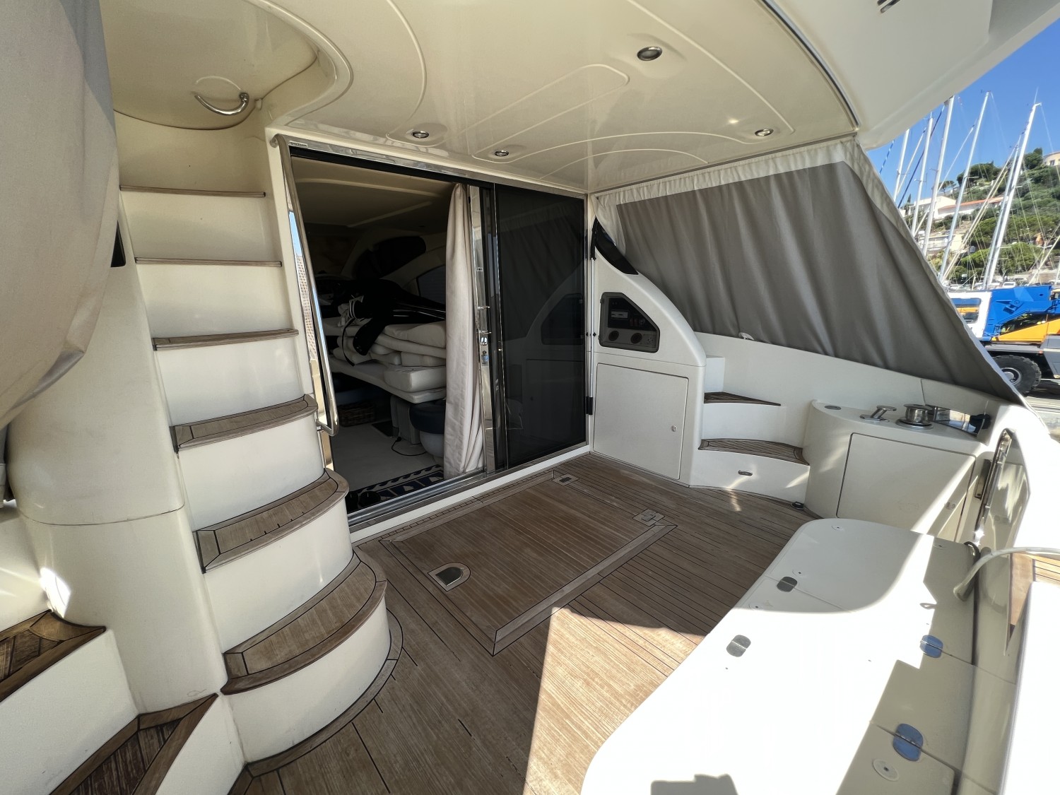 Azimut 46 Fly - Photo 2