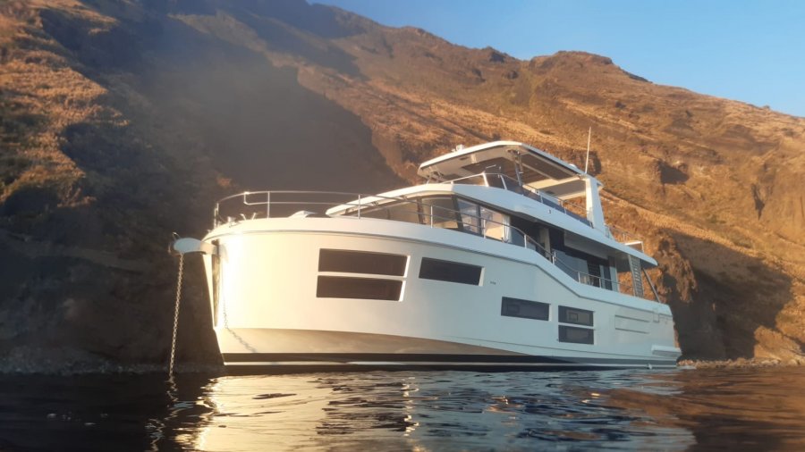 Beneteau Grand Trawler 62