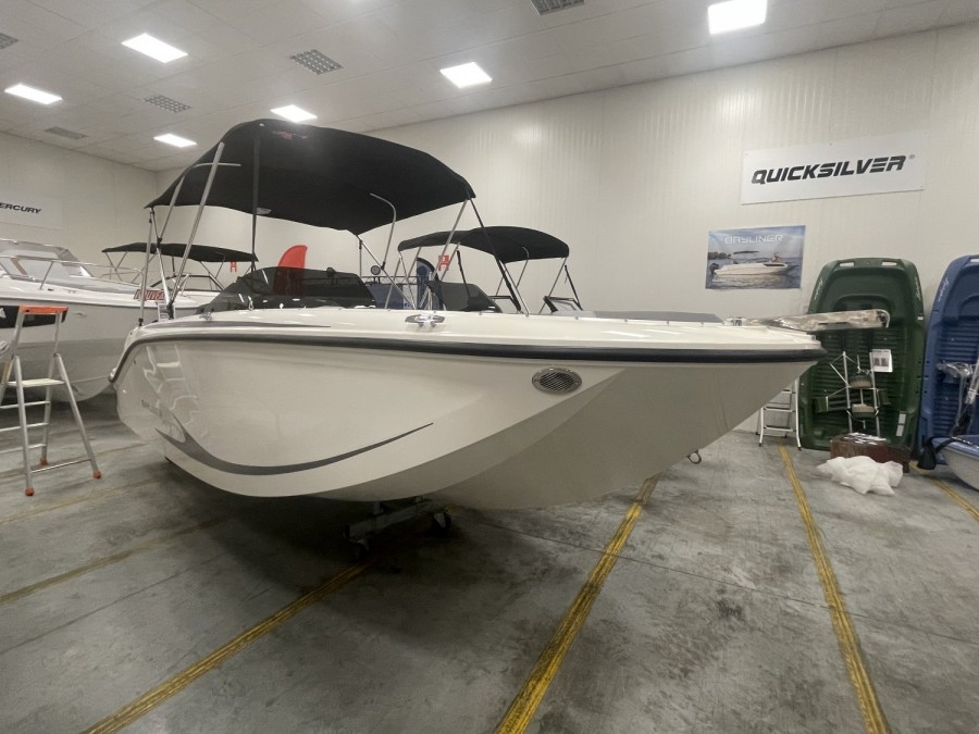 Bayliner M19 à vendre par 