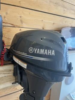 Yamaha 9.9  vendre - Photo 4