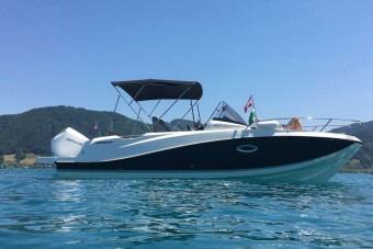 Quicksilver Activ 675 Sundeck used for sale