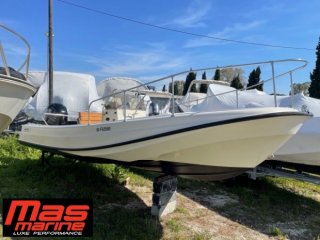  Boston Whaler 21 Outrage occasion