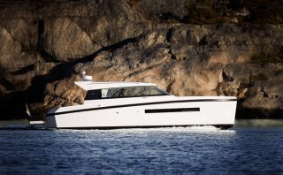  Delta Powerboats 33 Coupe neuf