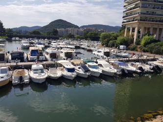 Ponton fixe d'amarrage Place de port 7m x 2.5 m - Location annuelle, Mandelieu (Cannes Marina)  vendre - Photo 2