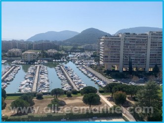 Ponton fixe d'amarrage Place de Port 6m - Cannes Marina - Location annuelle  vendre - Photo 2