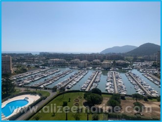 Ponton fixe d'amarrage Place de Port 6m - Cannes Marina - Location annuelle  vendre - Photo 3