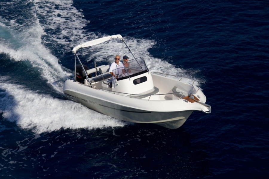 Selection Boats Aston 23 nuevo