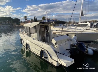 Quicksilver Activ 805 Pilothouse used for sale