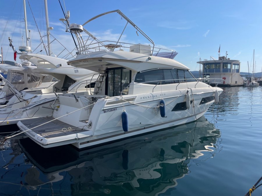 Jeanneau Prestige 420 Fly à vendre par 