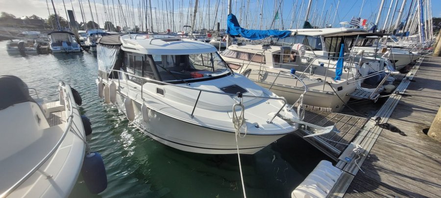 Jeanneau Merry Fisher 795