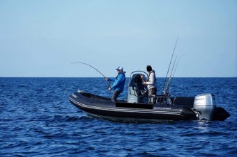 Bombard Explorer 700 No Fishing Serie Specile Full Black � vendre - Photo 1