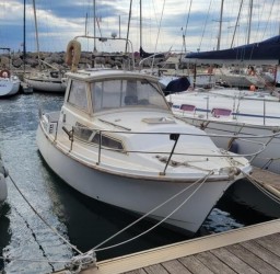 achat bateau Beneteau Antares 7.5 JC CAMUS