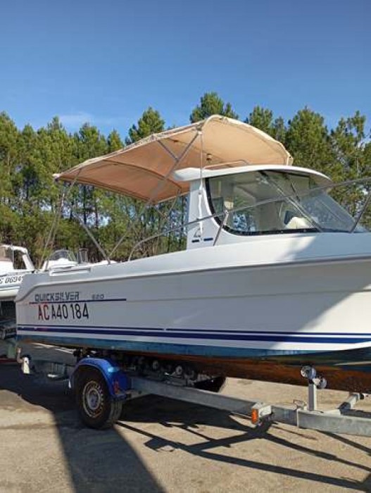 Quicksilver 620 Timonier à vendre par 