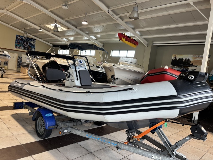 Zodiac Open 4.8 à vendre par 