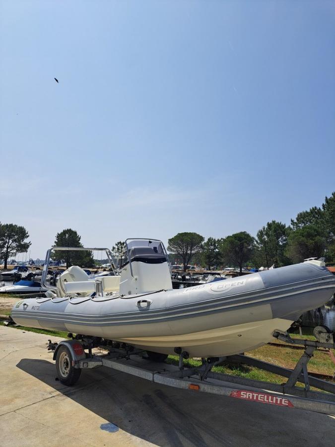 Zodiac Pro Open 650 à vendre par 