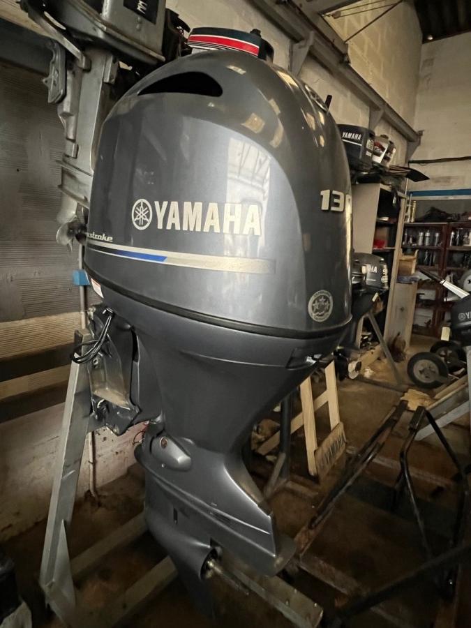 Yamaha F130AETL à vendre par 