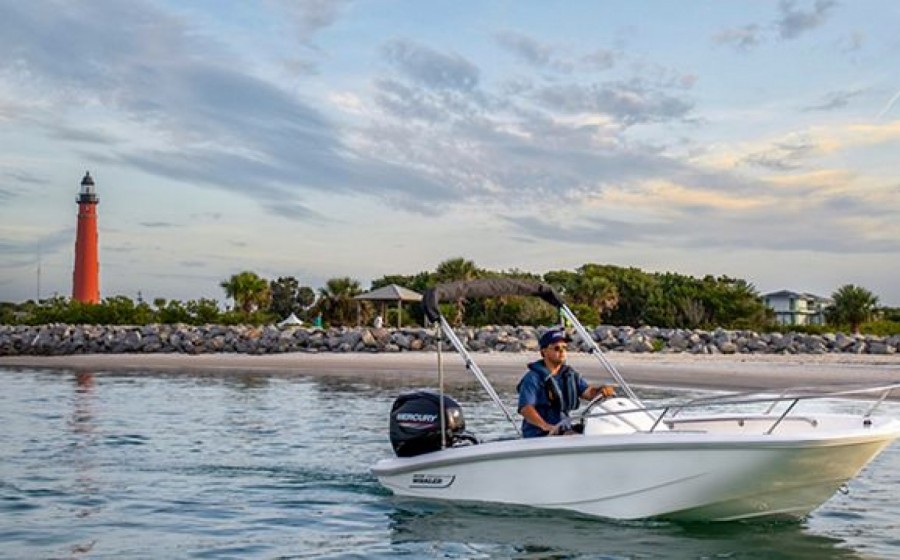 Boston Whaler 130 Super Sport