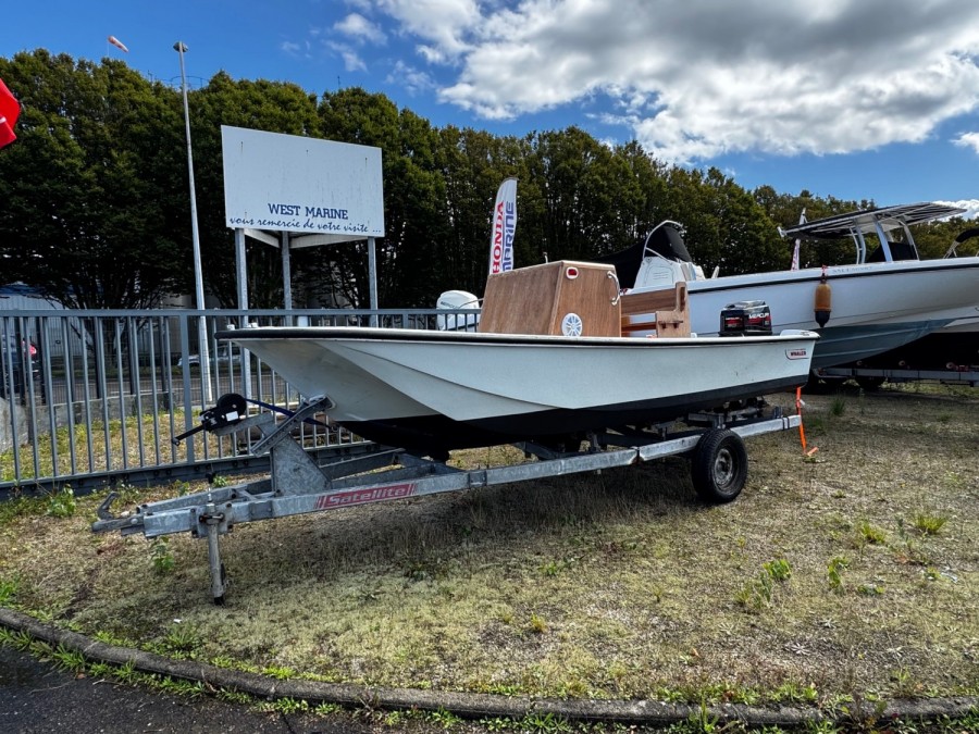 Boston Whaler Sakonnet 17