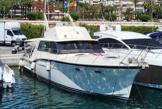 bateau occasion Hatteras Hatteras 46 Convertible STAR YACHTING
