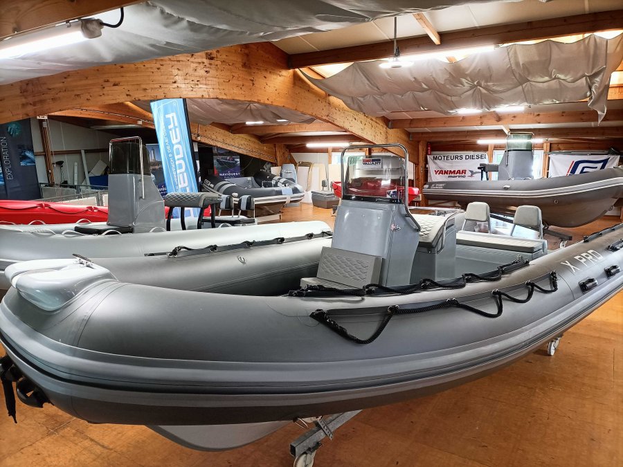annonce bateau 3D Tender X Pro 589