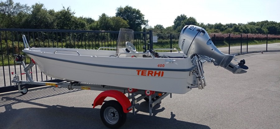 annonce bateau Terhi Terhi 400 Console