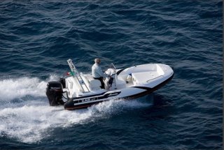 bateau neuf Zar Formenti Zar 47 Classic Luxury YACHT MEDITERRANEE