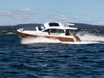 achat bateau Sealine Sealine C390